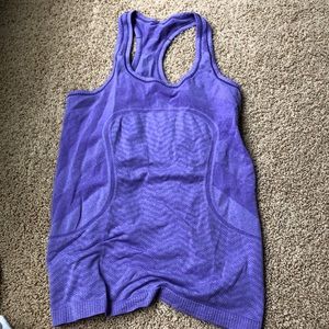 Lululemon tank- size 4